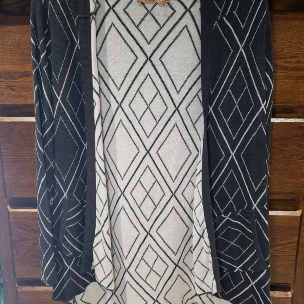 Belldini Geometric Patterned Black and White Hooded Cardigan With Pockets